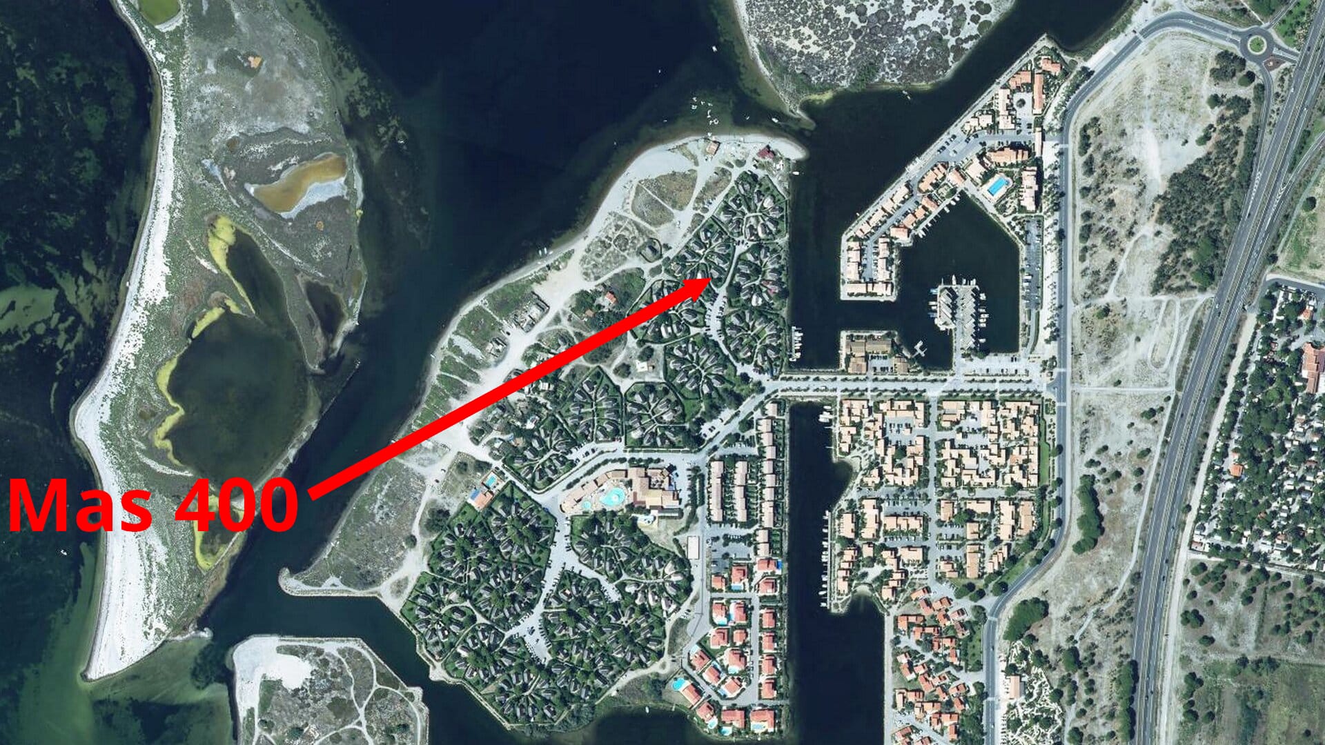 Cliquez sur les photos pour les agrandir - Klicken Sie auf die Fotos, um sie zu vergrößern - Klik op de foto's om ze te vergroten - Click on the photos to enlarge them