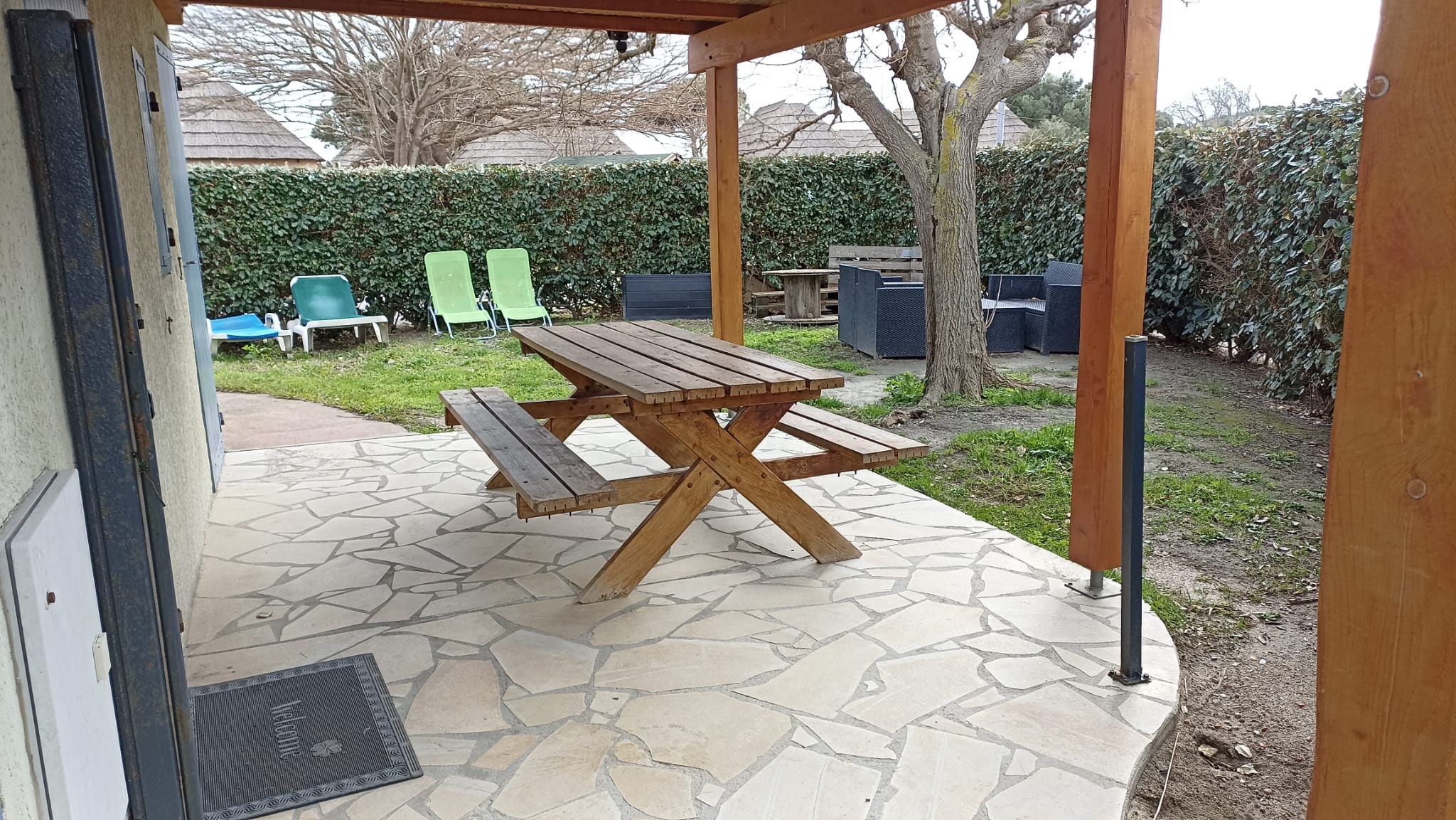 Cliquez sur les photos pour les agrandir - Klicken Sie auf die Fotos, um sie zu vergrößern - Klik op de foto's om ze te vergroten - Click on the photos to enlarge them